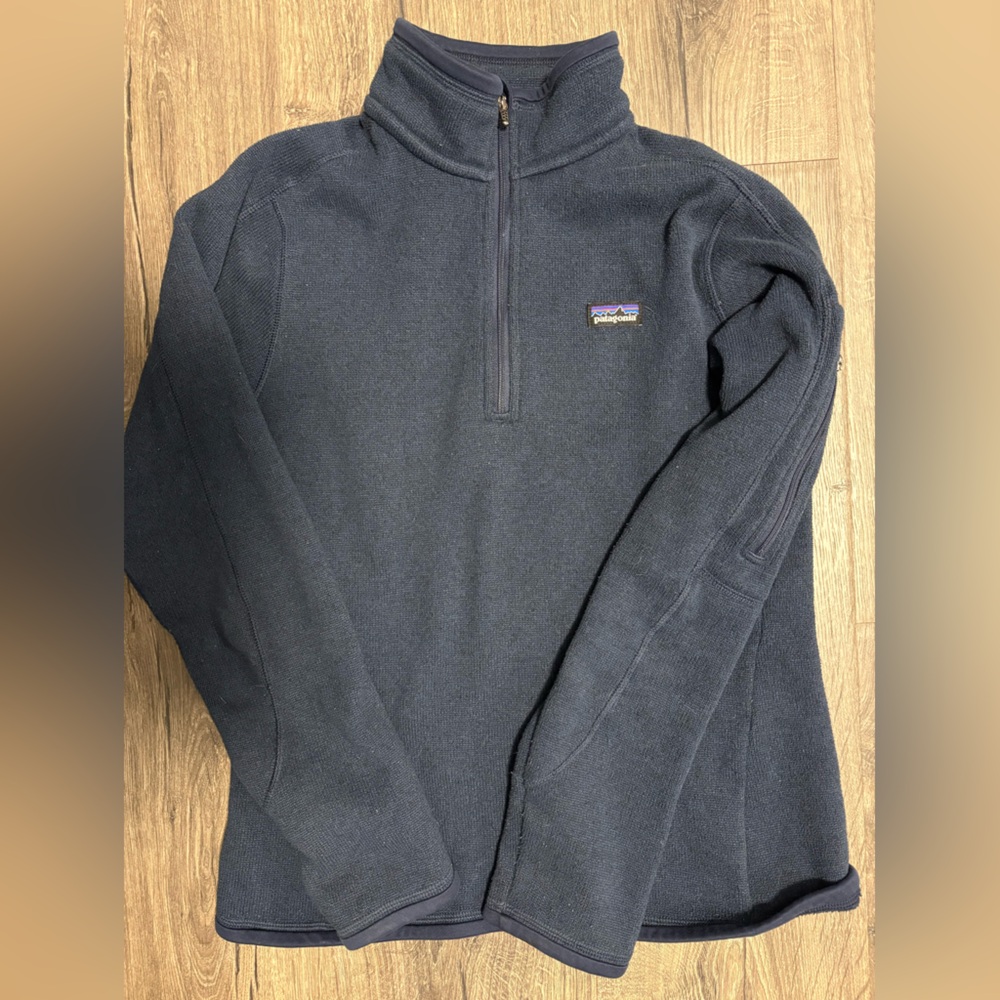 Patagonia Women's Navy Zip-Up Sweater